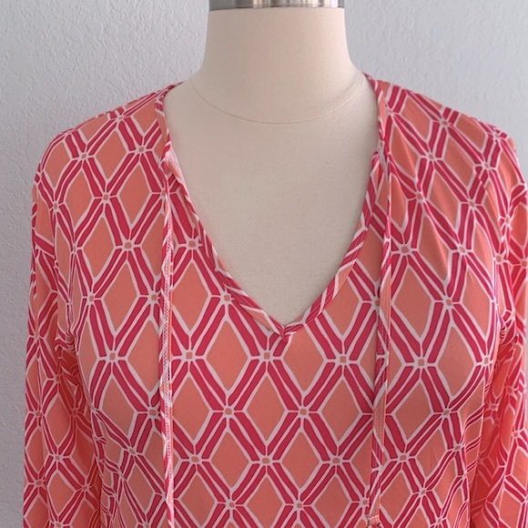 Viv & Lou Diamond Print Shift Dress - Picture 2 of 11